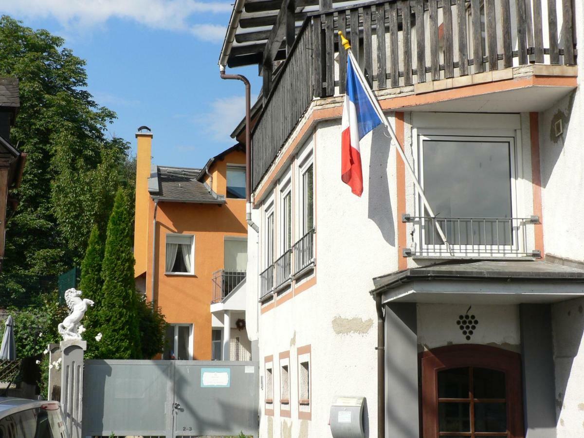 Gaestehaus Cheval Blanc Lorch am Rhein Exterior foto